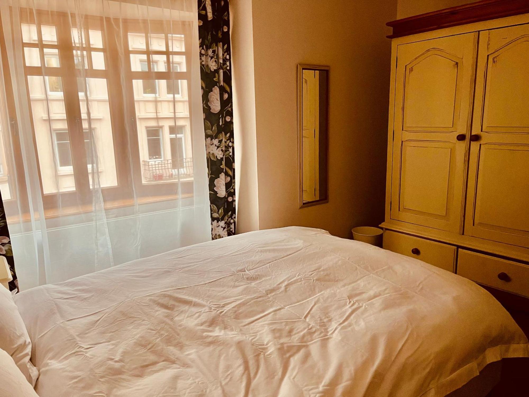 בזל Georgian Guest Rooms מראה חיצוני תמונה